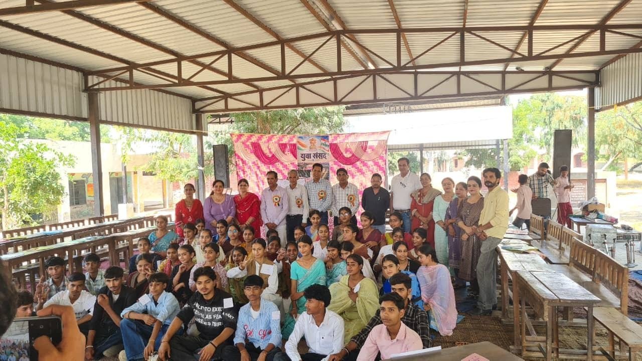 youth-parliament-competition-natar-sirsa
