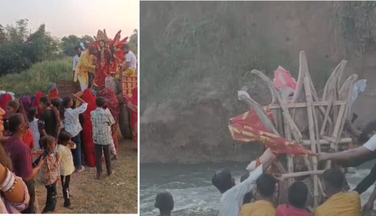 tendua-kala-dussehra-durga-idol-immersion