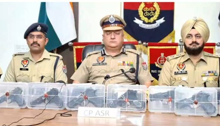 amritsar-police-illegal-arms-smuggling
