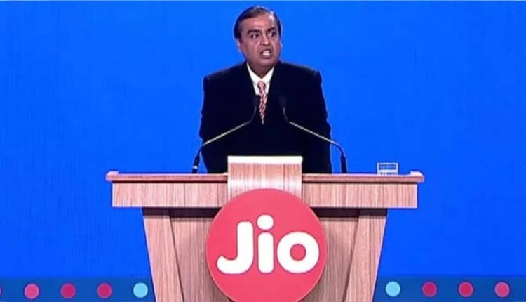 jio-mobile-adds-19-lakh-mobile-customers