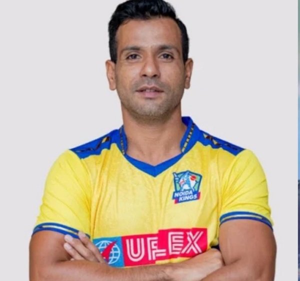 moradabad-cricketer-shivang-kumar-selected-madhya-pradesh-ranji-team